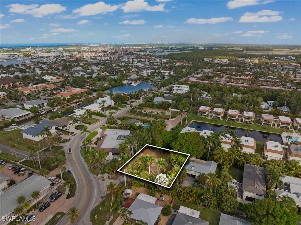 Naples, FL 34112,1205 Sandpiper ST