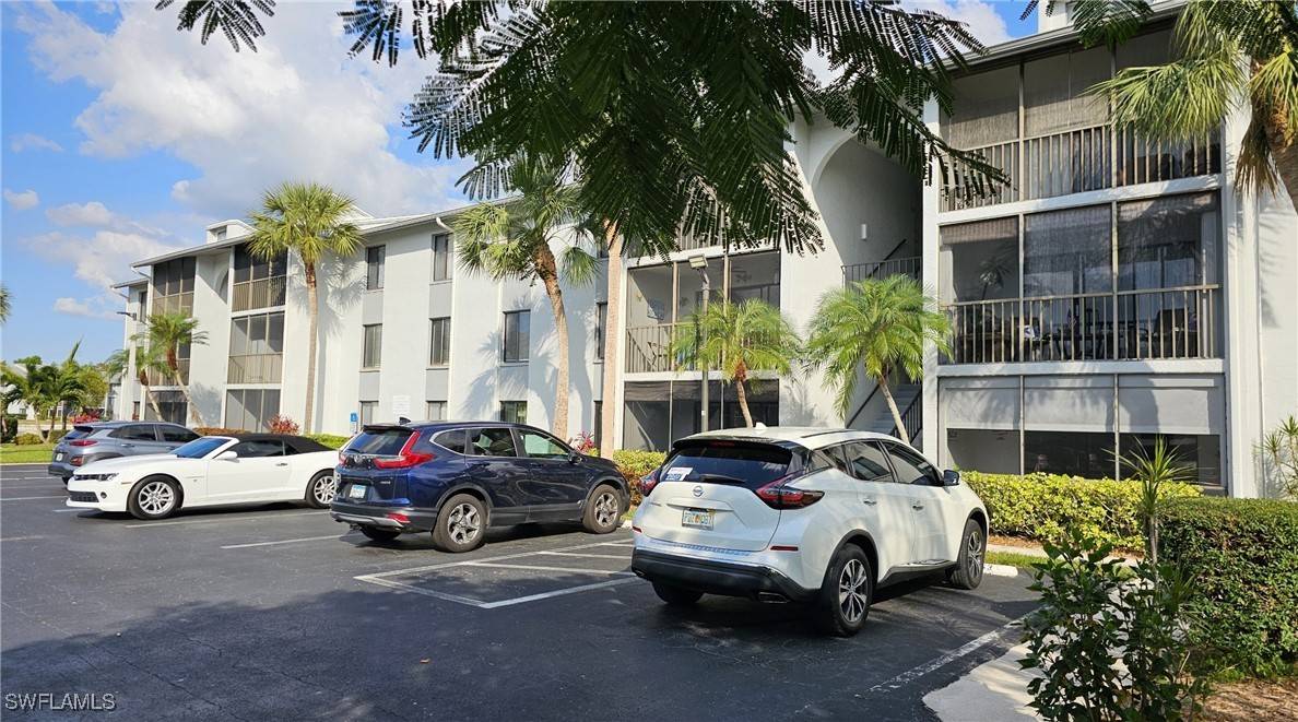 Fort Myers, FL 33905,4701 Lakerside Club BLVD #14-F2