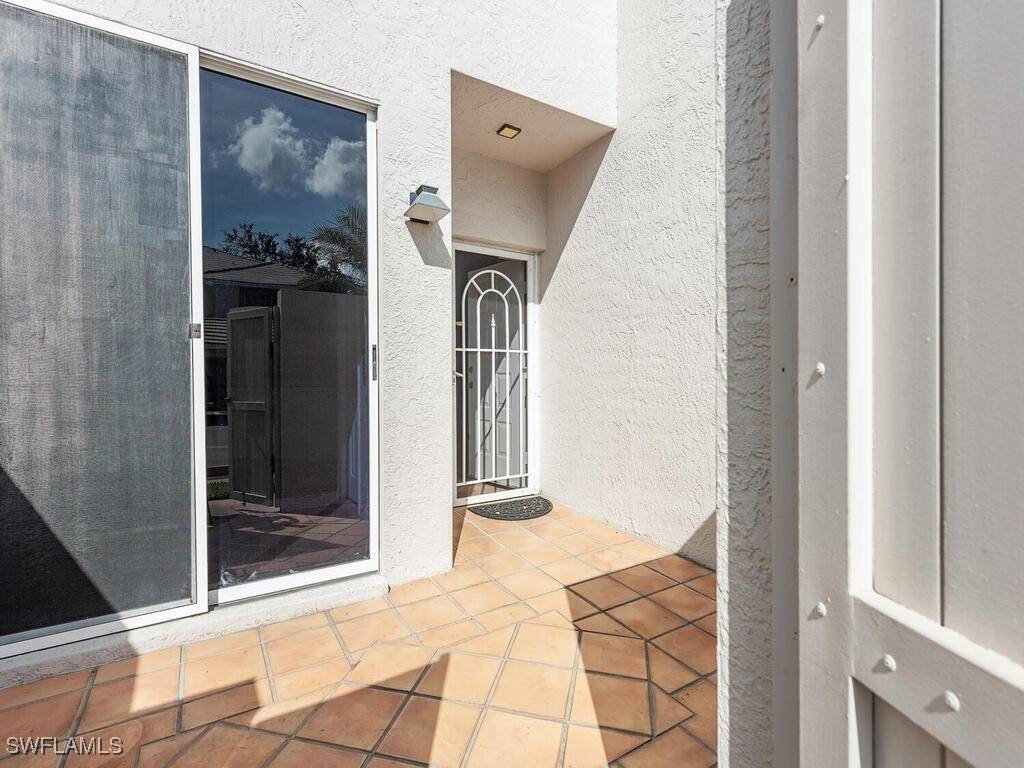 Naples, FL 34109,3785 Fieldstone BLVD #203