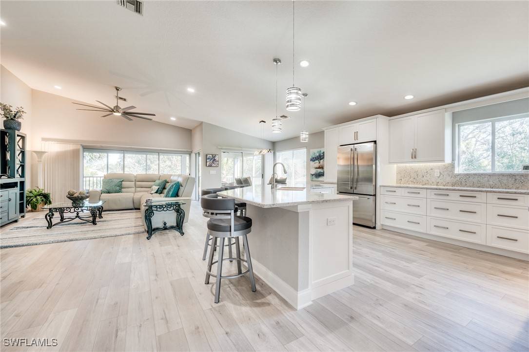 Estero, FL 33967,8491 Southbridge DR #3
