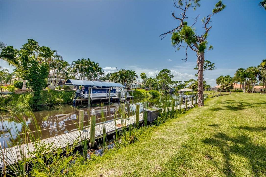 North Fort Myers, FL 33917,15350 Moonraker CT #304