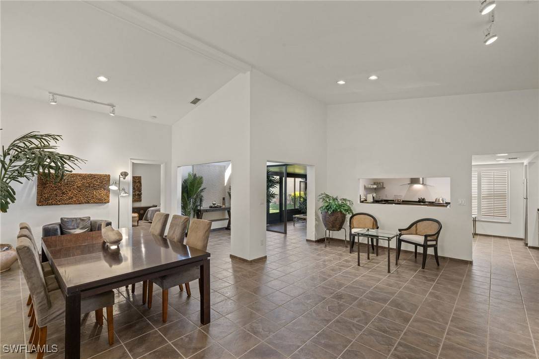 Fort Myers, FL 33907,5416 Ashton CIR