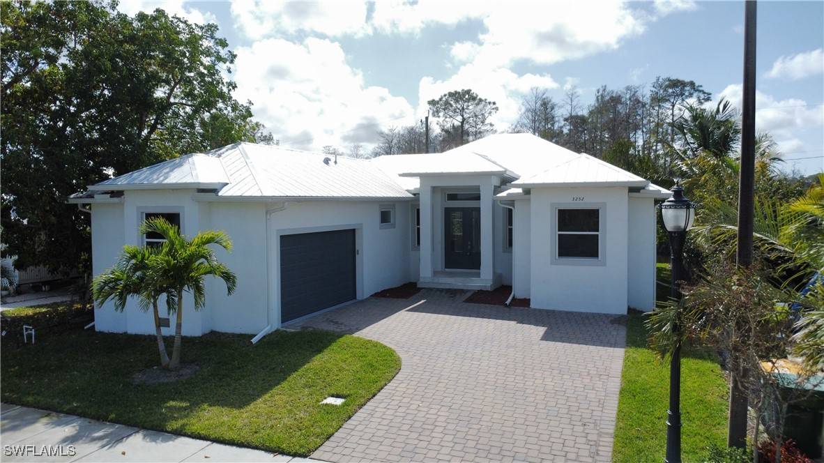 Naples, FL 34112,3252 Lunar ST