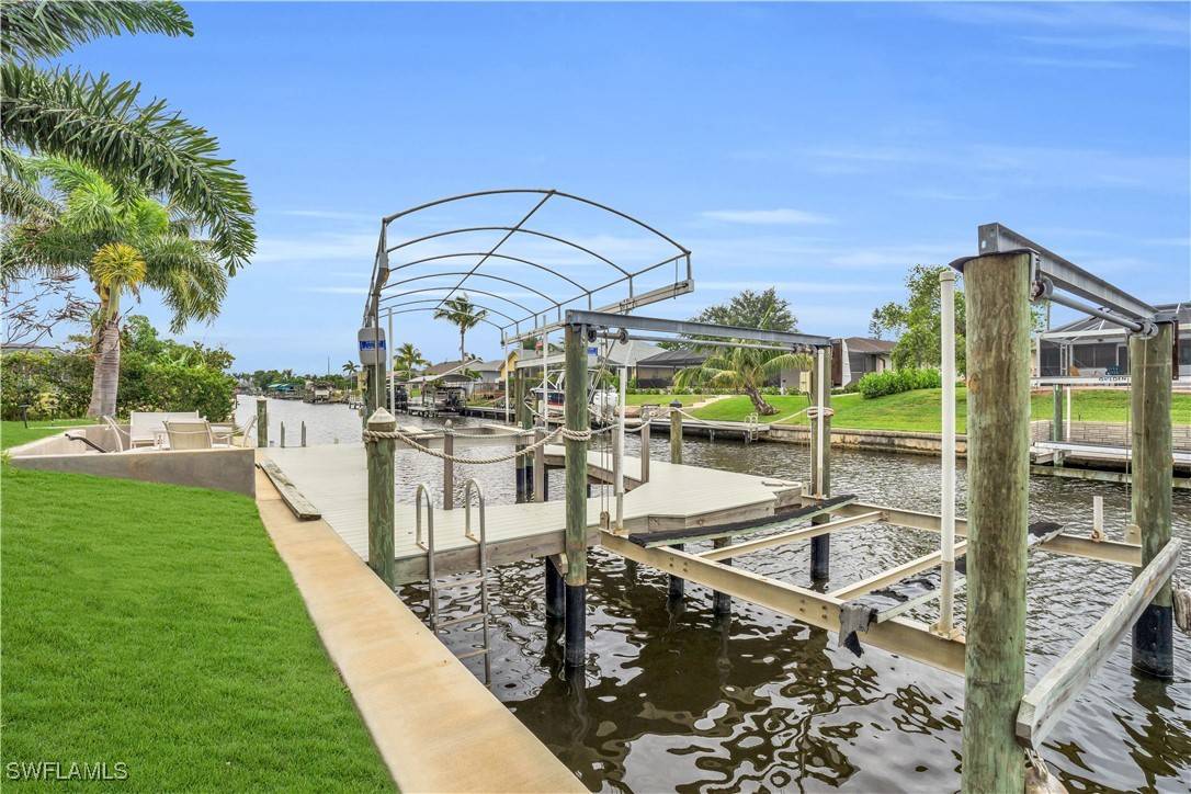 Cape Coral, FL 33990,1316 SE 23rd ST