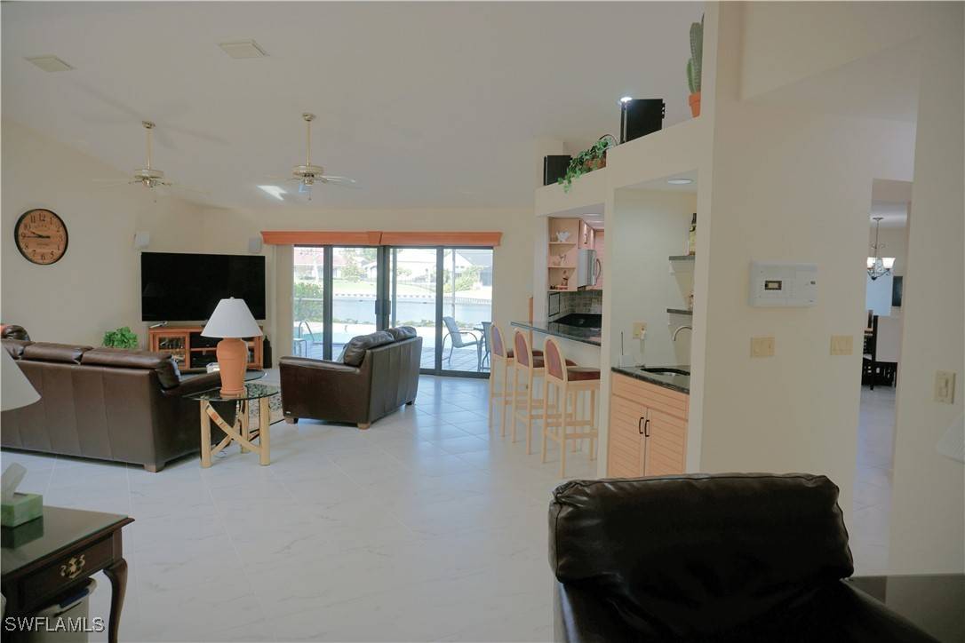 Fort Myers, FL 33919,6909 Wittman DR