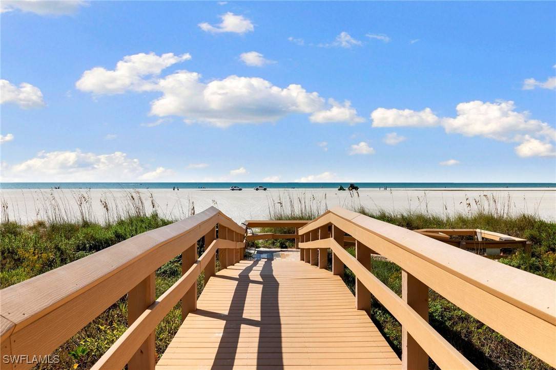 Marco Island, FL 34145,180 Seaview CT #911