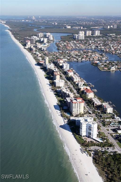 Naples, FL 34110,760 Wiggins Lake DR #104