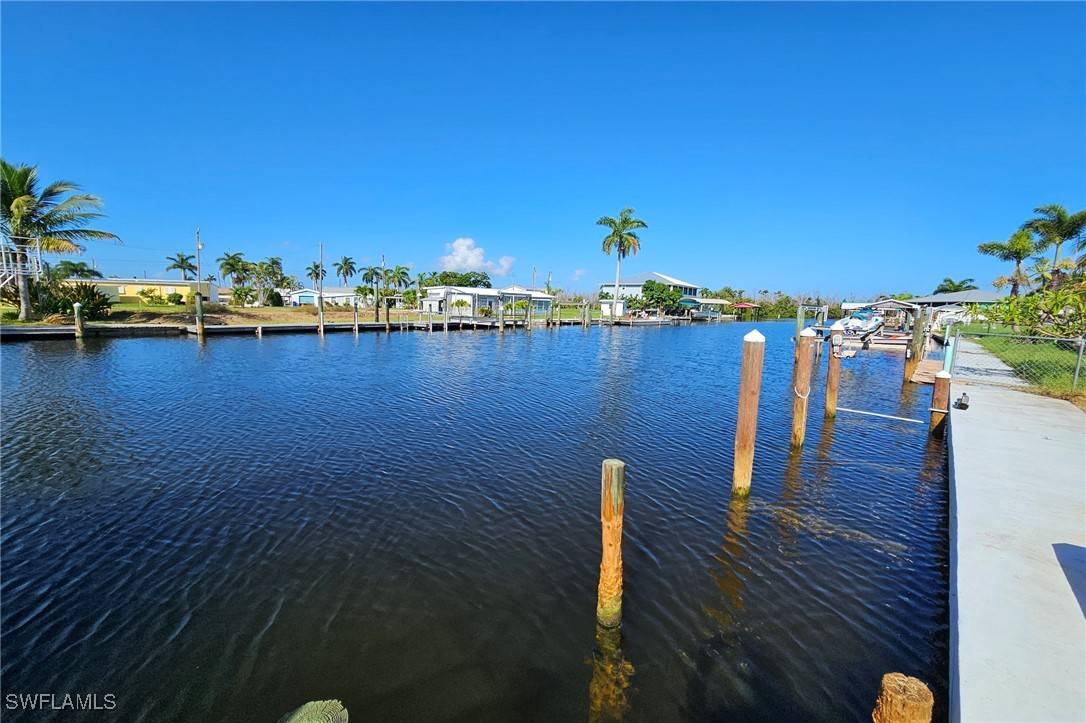 St. James City, FL 33956,3883 Coconut DR