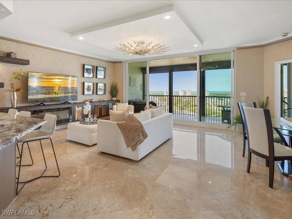 Naples, FL 34110,430 Cove Tower DR #1203