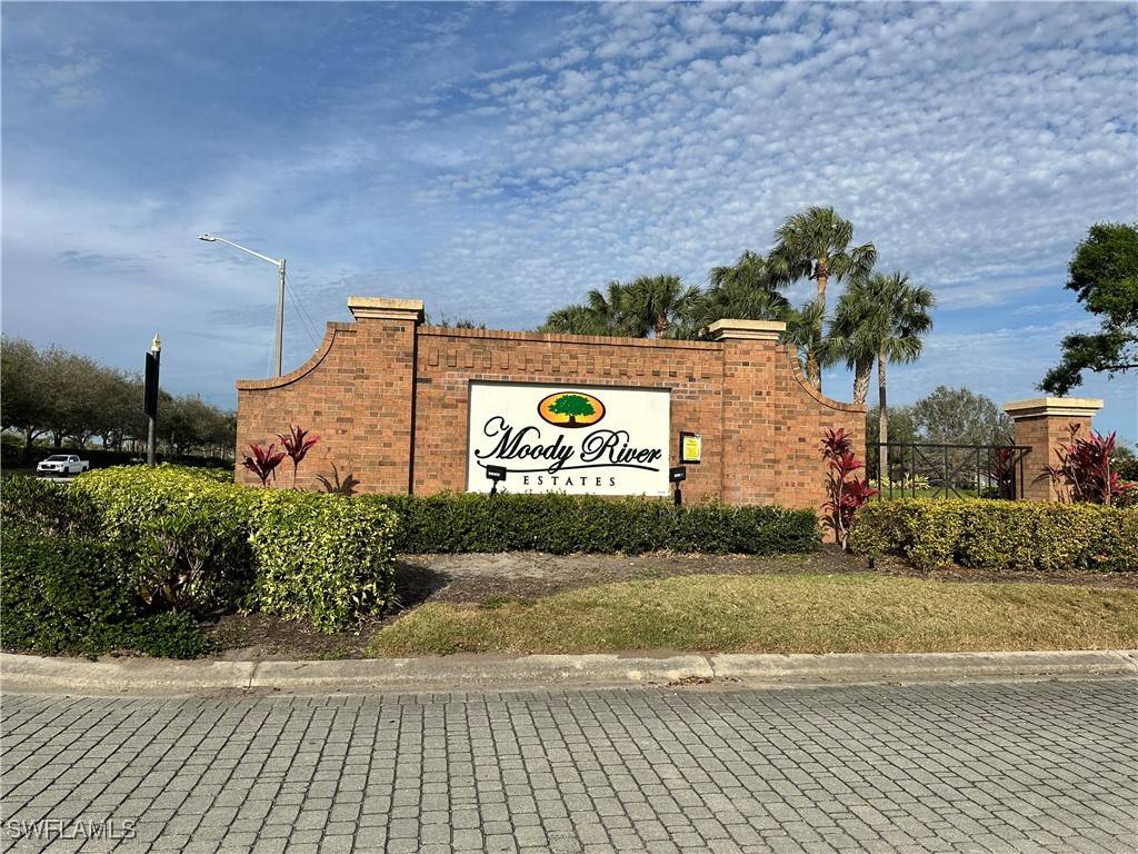 North Fort Myers, FL 33903,13030 Moody River Pkwy