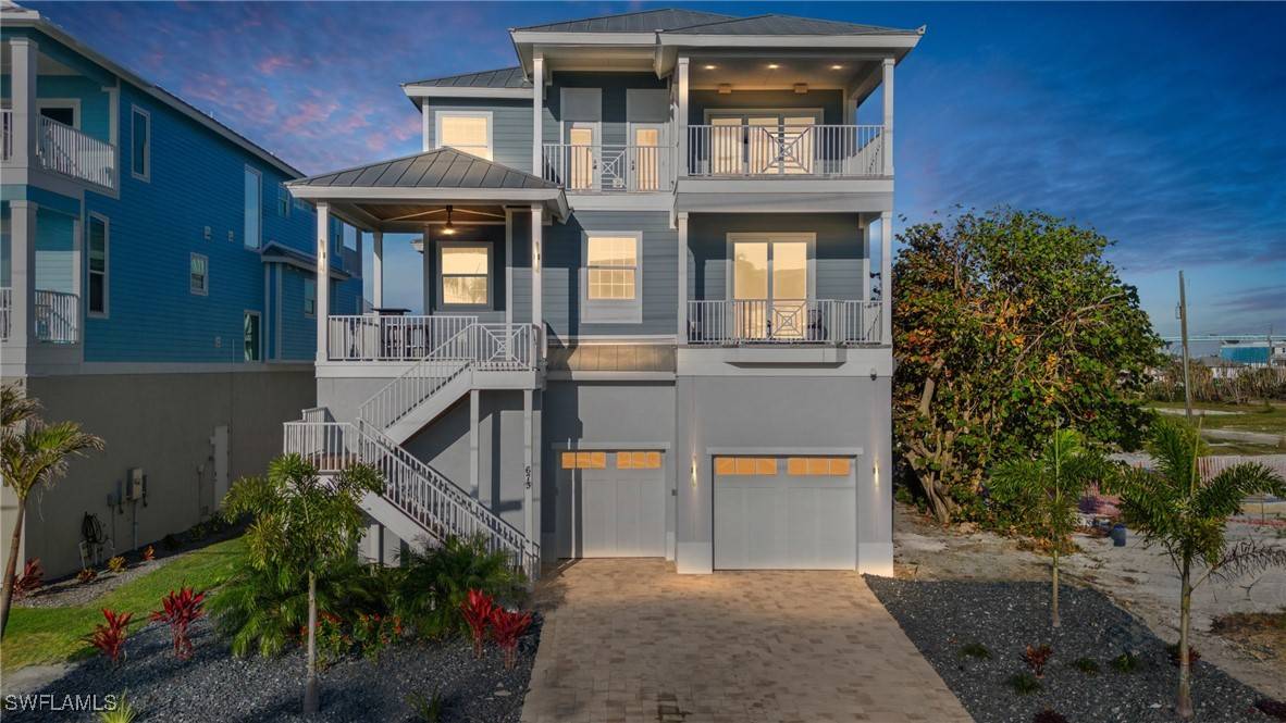 Fort Myers Beach, FL 33931,673 Estero BLVD