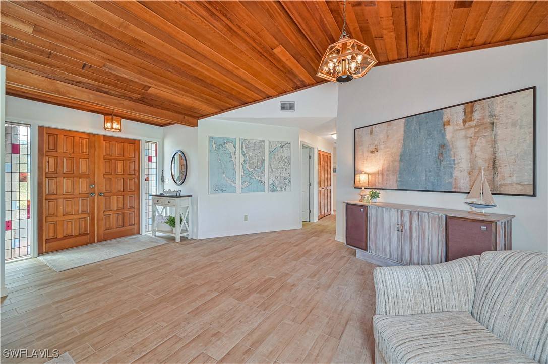 North Fort Myers, FL 33903,4145 Prestwick CT