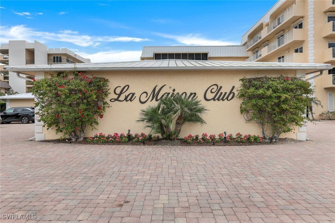 Naples, FL 34103,3450 Gulf Shore BLVD N #306