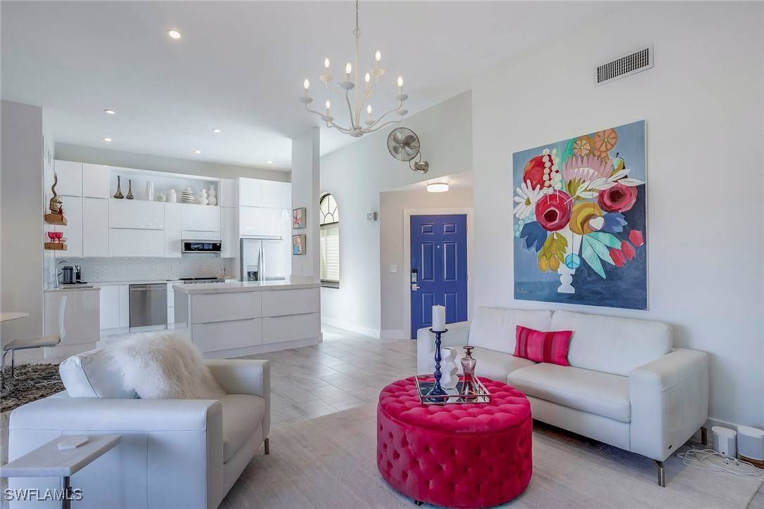 Naples, FL 34108,631 Beachwalk CIR #F202