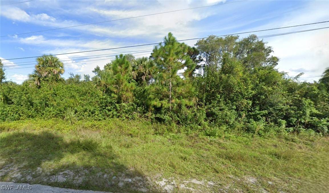 Lehigh Acres, FL 33973,705/707 Ivan AVE S