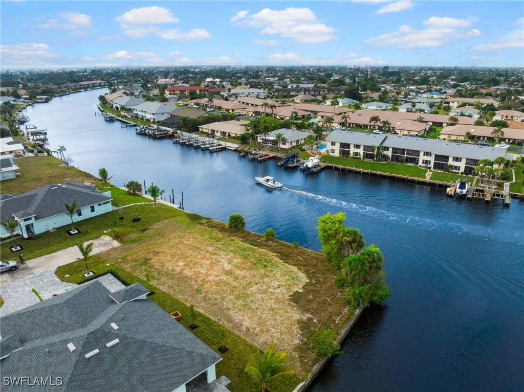 Cape Coral, FL 33904,1101 SE 38th ST