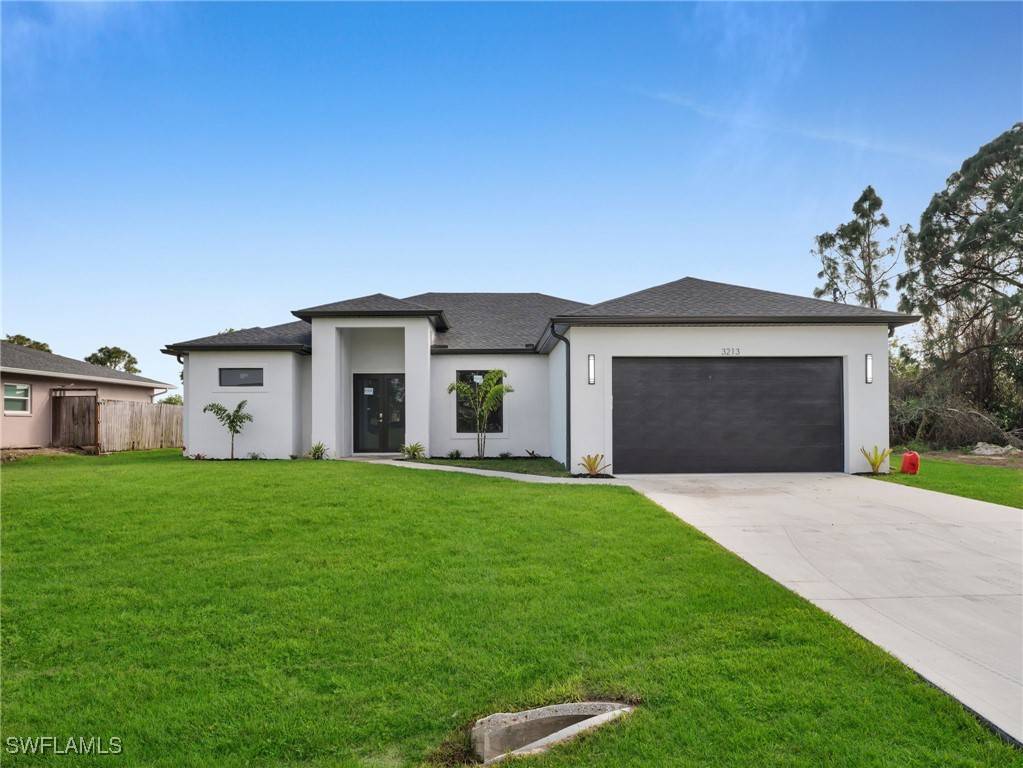 Lehigh Acres, FL 33971,3213 7th ST W