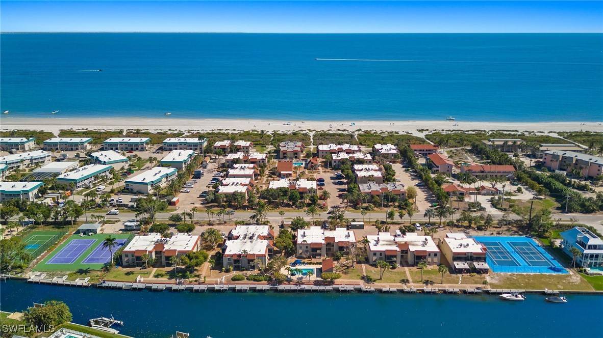 Sanibel, FL 33957,845 E Gulf DR #232