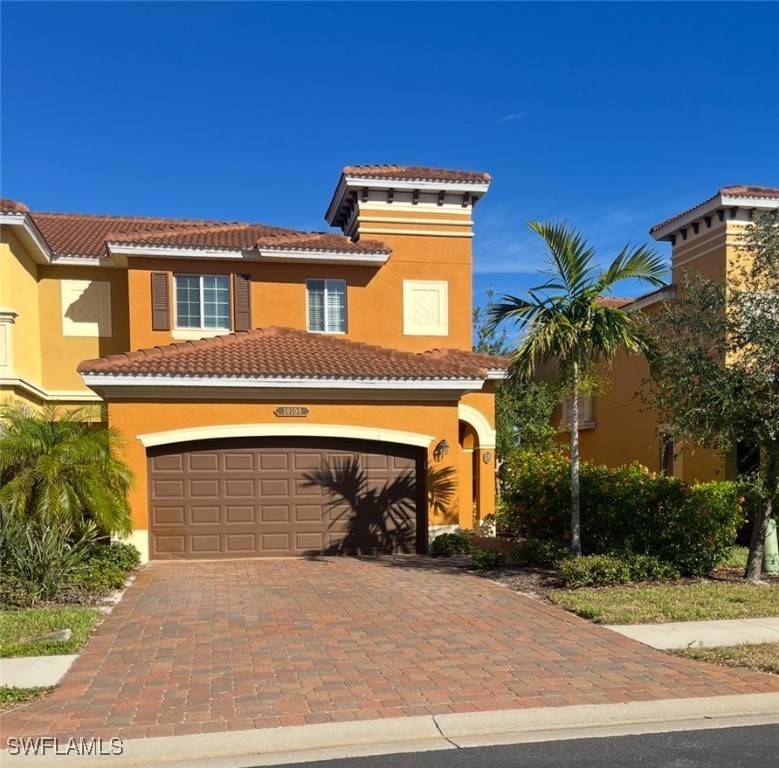 Estero, FL 33928,10100 Tin Maple DR #15