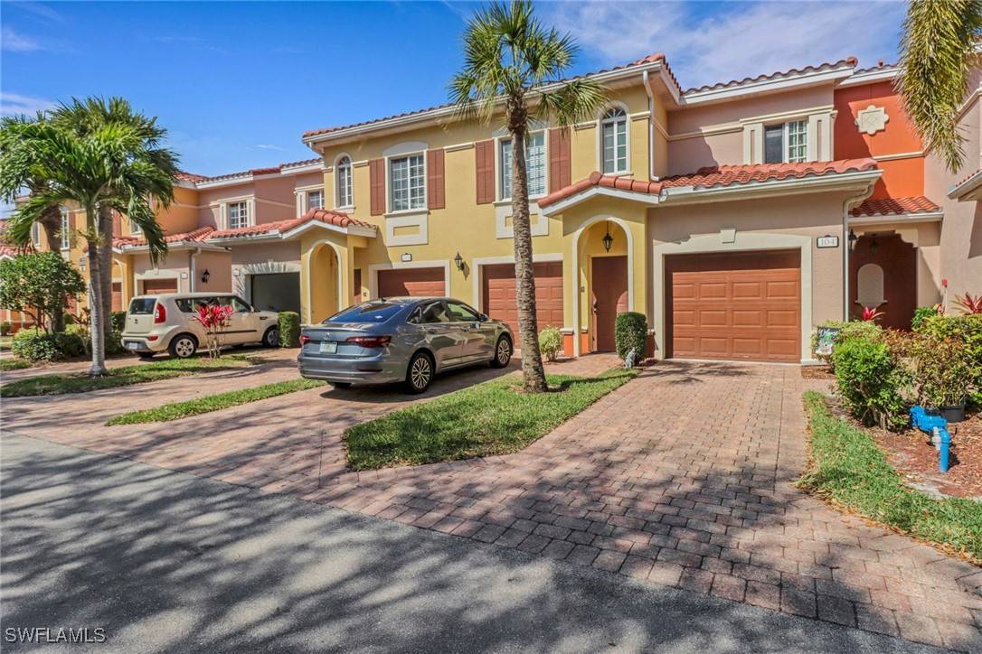 Estero, FL 33928,20221 Estero Gardens CIR #104