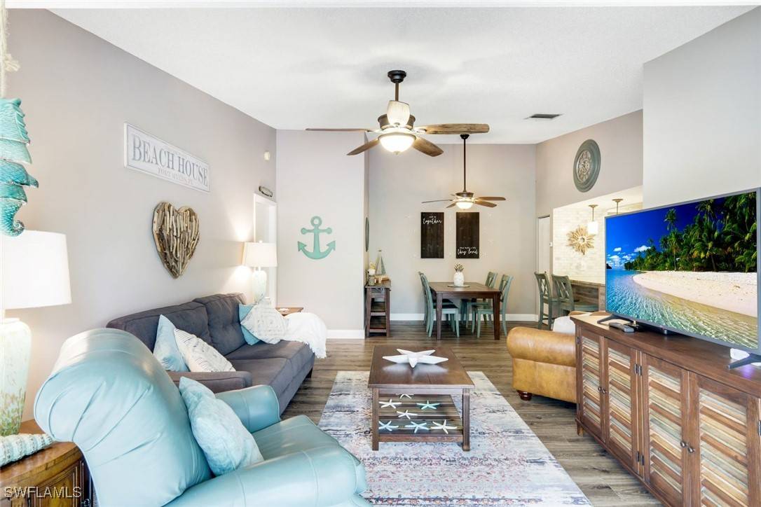 Fort Myers, FL 33919,14920 Summerlin Woods DR #7
