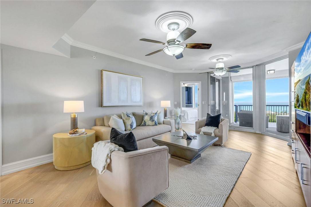 Naples, FL 34108,7117 Pelican Bay BLVD #1607