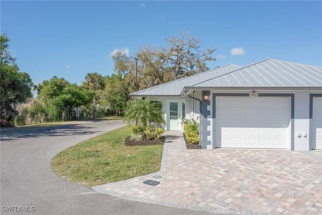 Labelle, FL 33935,185 Village CIR #27
