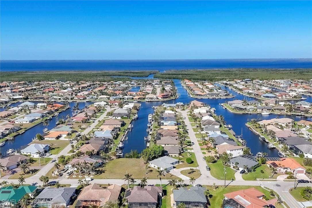 Punta Gorda, FL 33950,2501 Rio Grande DR