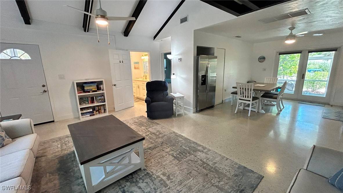 Sanibel, FL 33957,1220 Junonia ST #B2