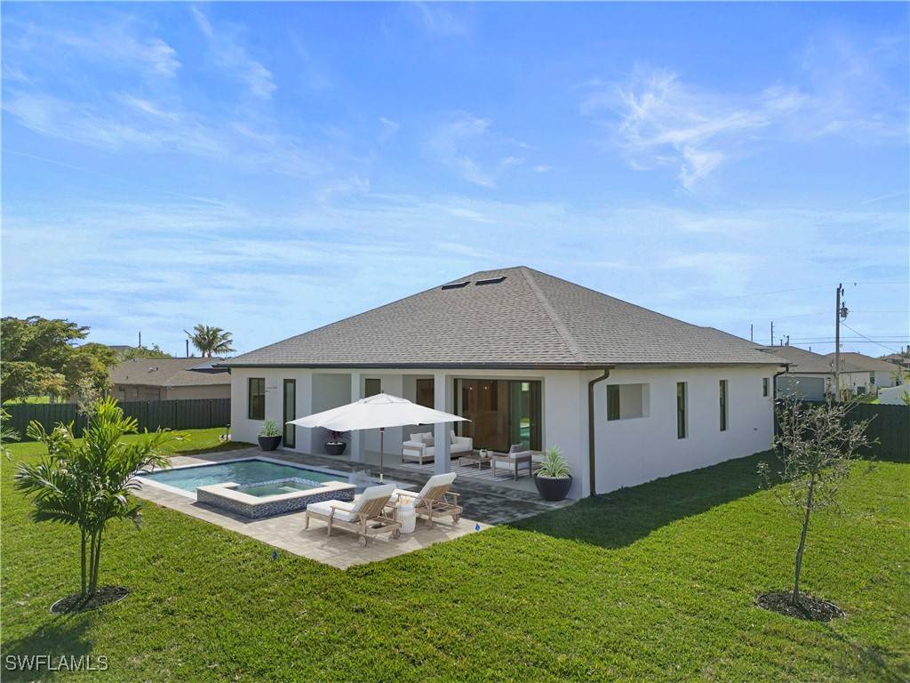 Cape Coral, FL 33993,611 NW 25th TER