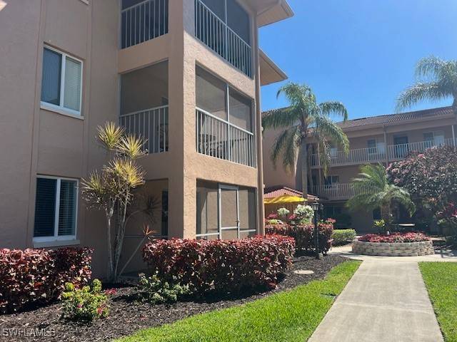 Naples, FL 34104,1075 Foxfire LN #101