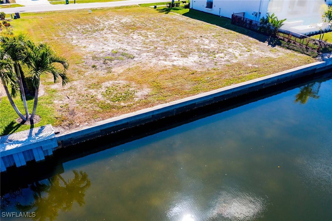 Marco Island, FL 34145,152 Gulfport CT