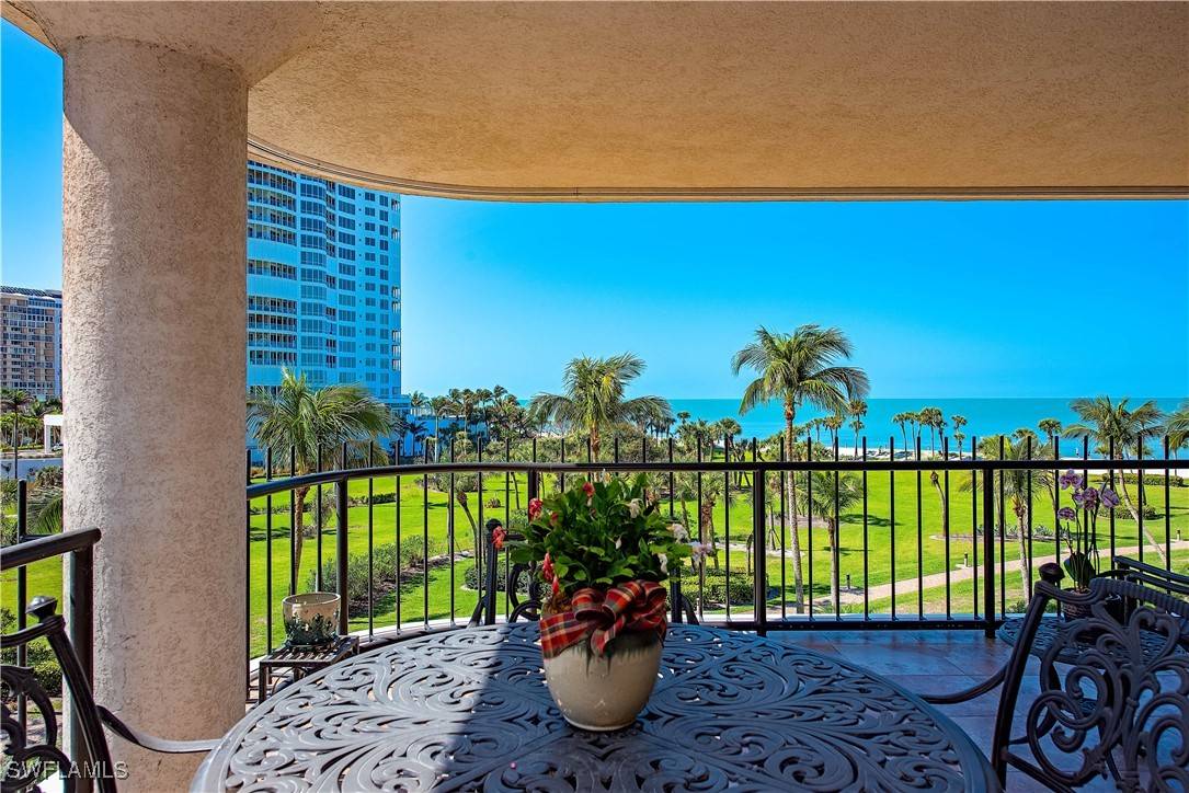 Naples, FL 34103,4251 Gulf Shore BLVD N #5C