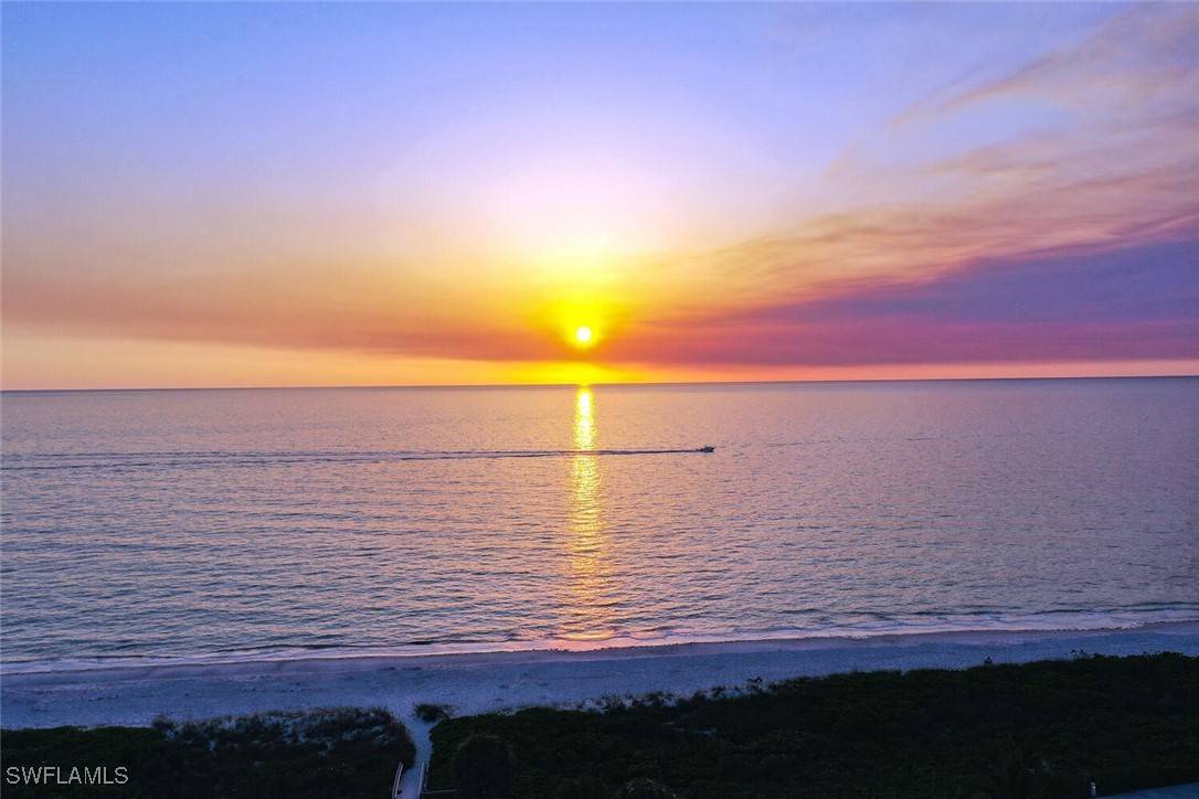 Naples, FL 34103,4005 Gulf Shore BLVD N #805