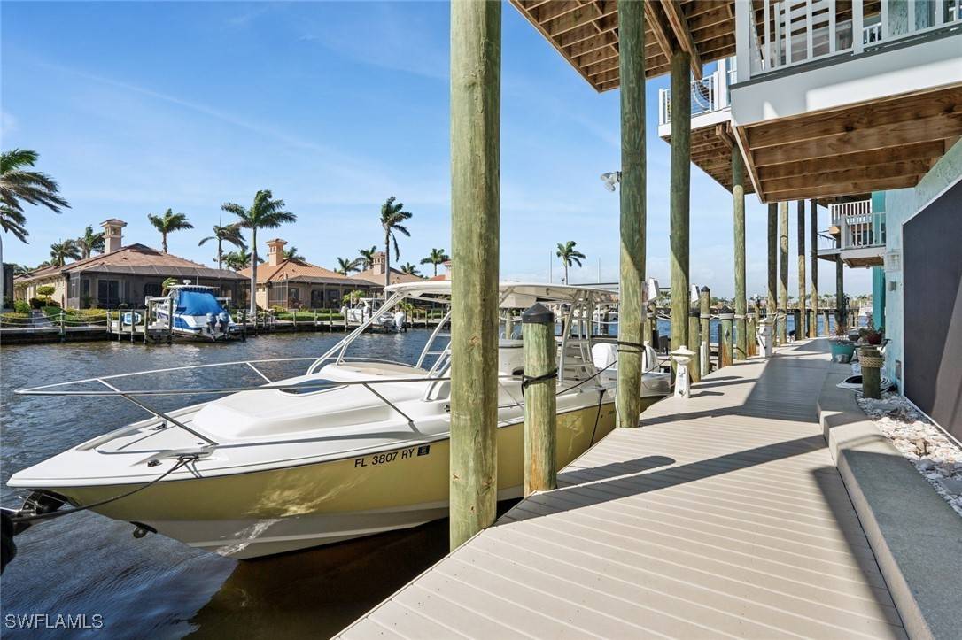 Cape Coral, FL 33914,5862 Shell Cove DR