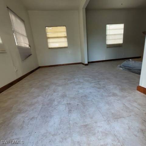 Moore Haven, FL 33471,1043 Lee ST