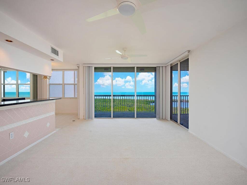 Naples, FL 34108,6585 NICHOLAS BLVD #1703
