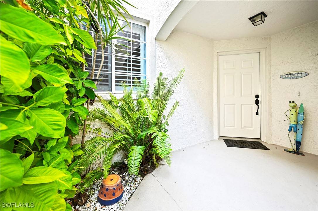 Bonita Springs, FL 34134,27091 Lake Harbor CT #102