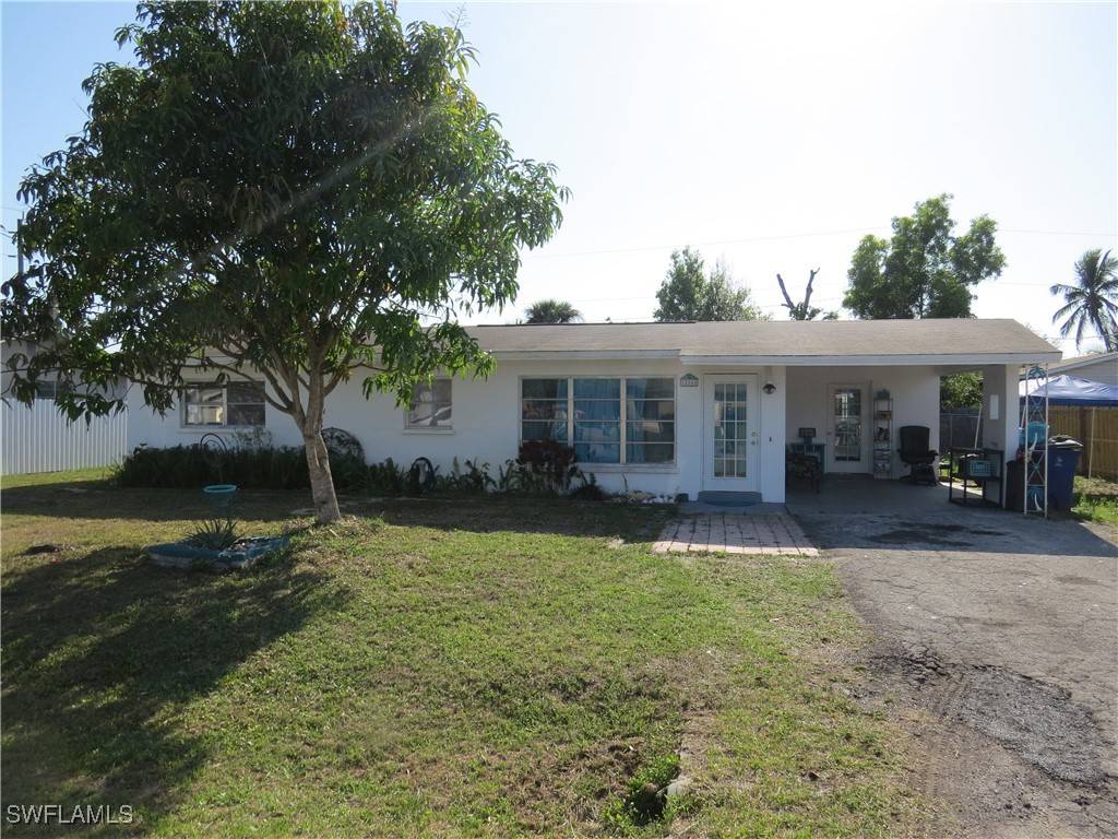 Fort Myers, FL 33967,18566 Dogwood RD