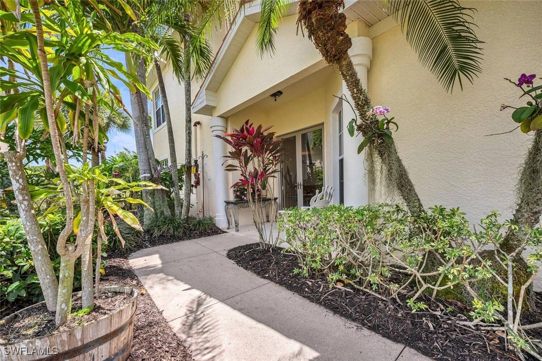 Naples, FL 34112,4630 Winged Foot CT #101