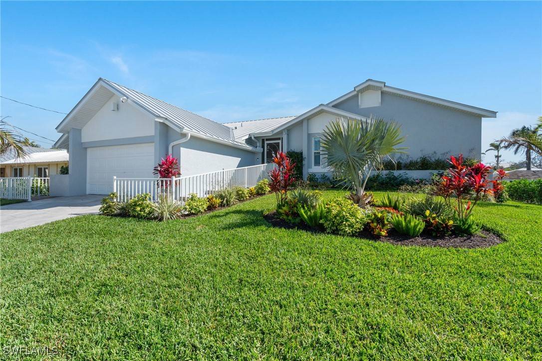 Fort Myers Beach, FL 33931,5320 Williams DR