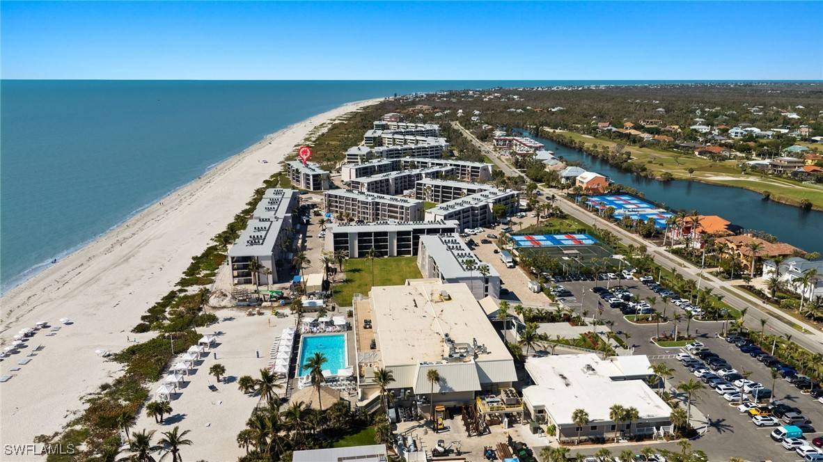 Sanibel, FL 33957,1501 Middle Gulf DR #308A