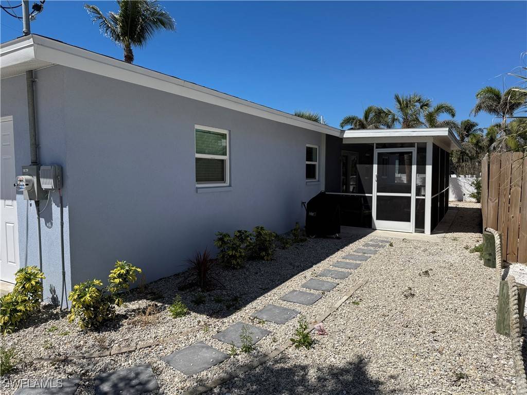 Fort Myers Beach, FL 33931,345 Donora BLVD