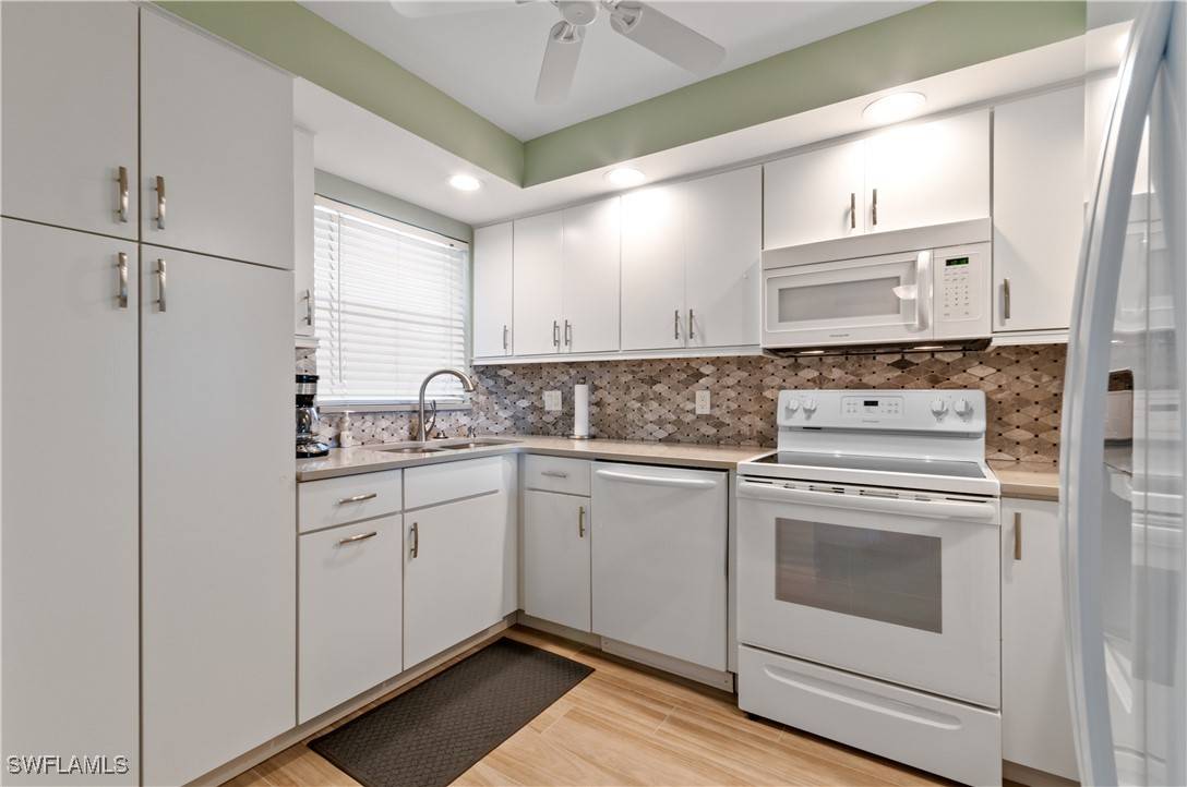 Naples, FL 34103,29 High Point CIR E #305