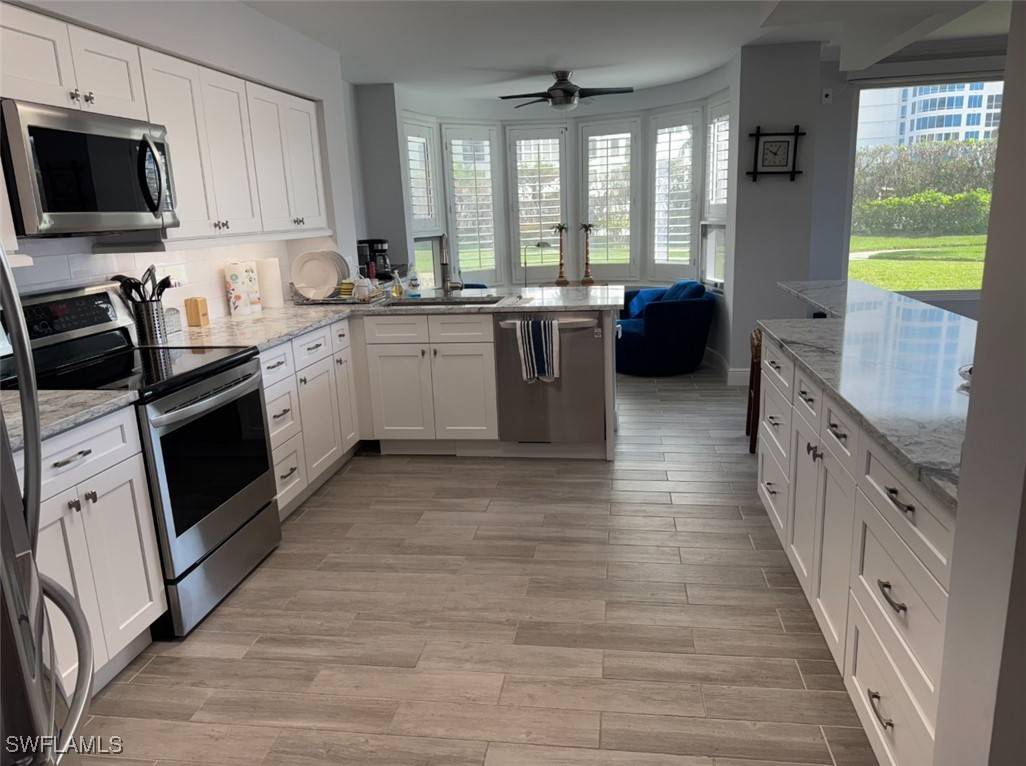 Naples, FL 34103,4251 GULF SHORE BLVD N