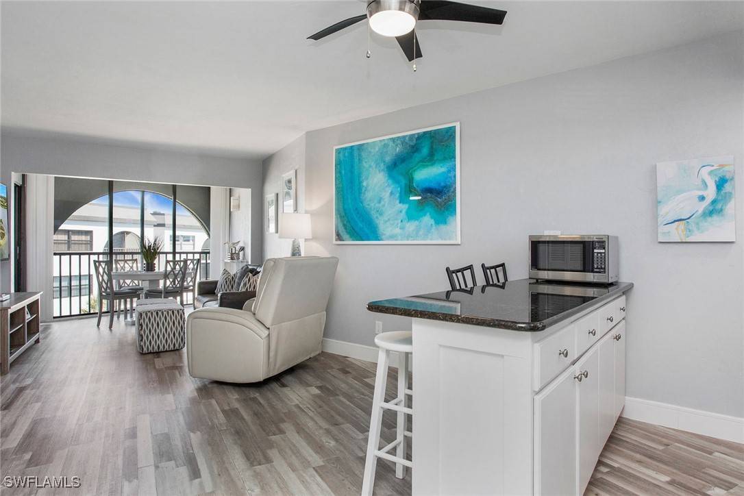 Marco Island, FL 34145,1023 Anglers CV #E504