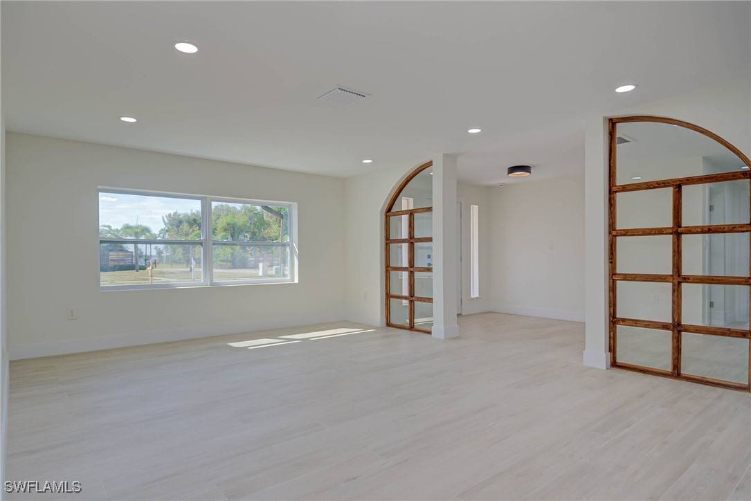 Fort Myers, FL 33901,3835 Harold AVE
