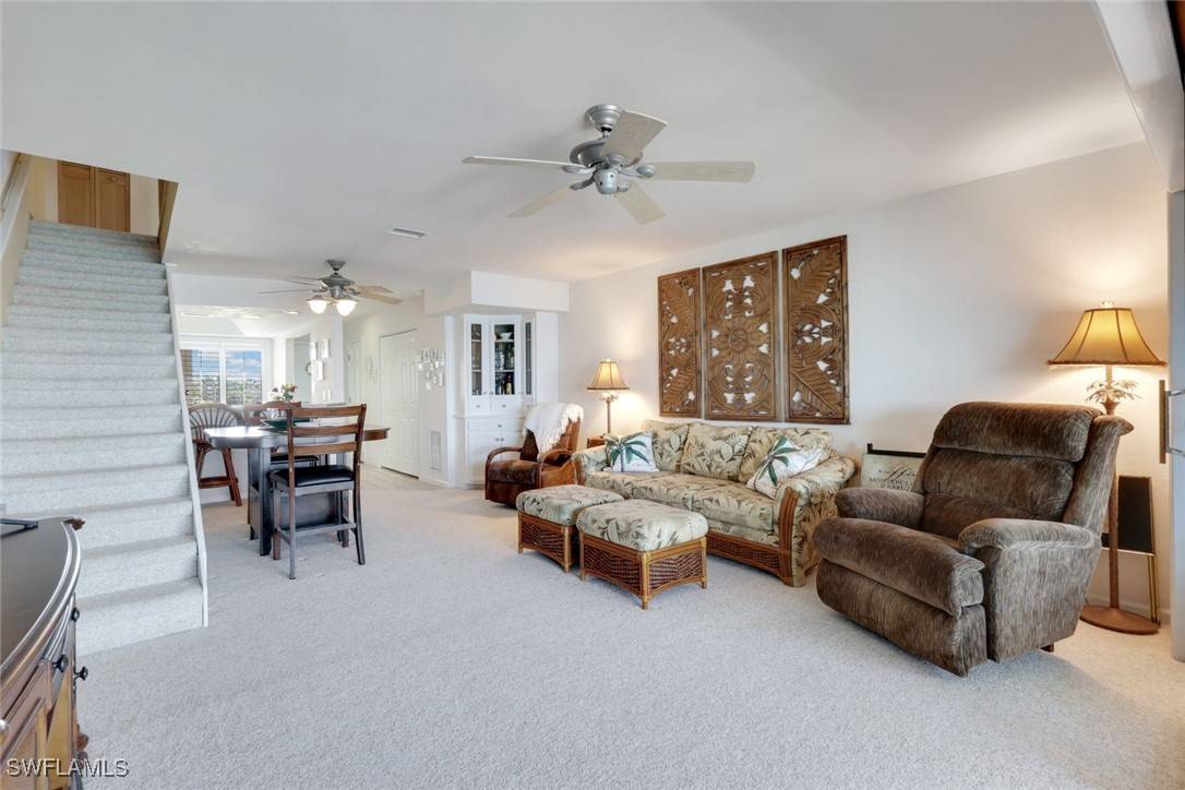 Fort Myers Beach, FL 33931,894 Buttonwood DR #215