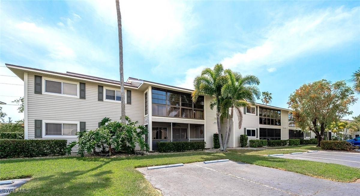 Fort Myers, FL 33919,8101 S Woods CIR #1