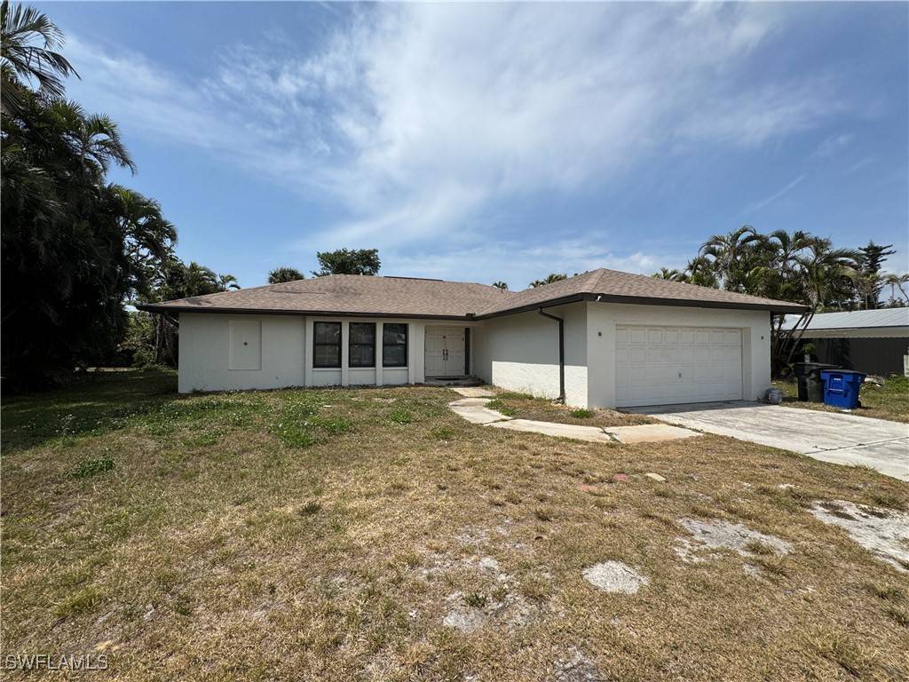 Fort Myers, FL 33919,13470 McGregor BLVD